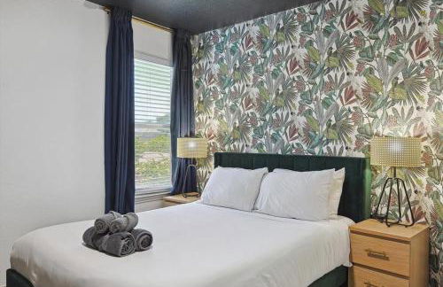 Colonial Style Retreat ft Pool Cinema jacuzzi - Foto 26