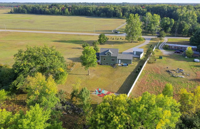 The Goat House Waterfront Hottub 3 Acres - Foto 55