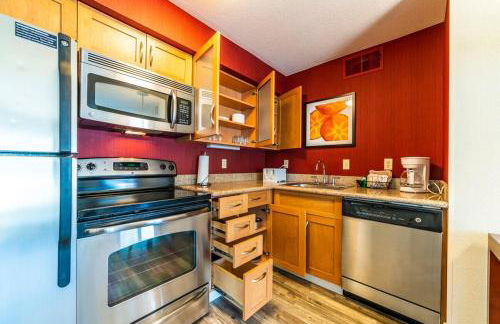 Phoenix 1bd Queen Economy - Photo 29