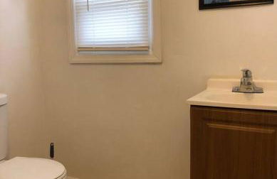 Private apartment with 3 bedrooms and 1 bathroom near Newark International Airport EWR and New York City, MetLife Stadium FIFA World Cup 20 minutes away - Photo 10