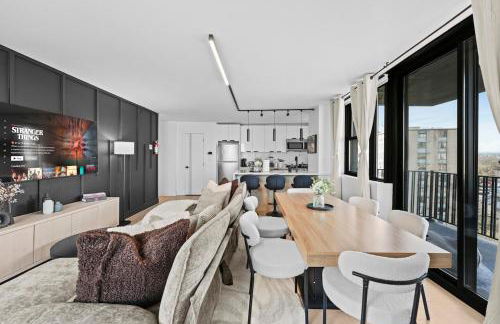 Near NYC & MetLife Large Apartment Sleeps 14 - Foto 3