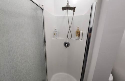 Private Room1 Own Bath Own Entry Shared Kitchen Walk to UCSD - Foto 11