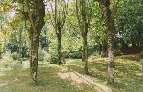 Maison 2 Ch - 5 Pers - au coeur du Château de Bothané - Foto 8