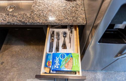 Heart of Strip District - King Bd - Rooftop and Gym - Foto 13