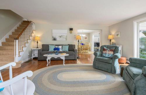 Poppys Pond: Pondfront Cape Home with A/C Wifi - Photo 40