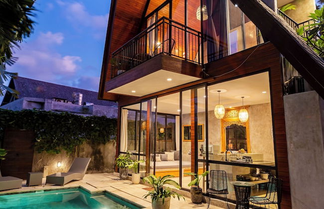 Azure 2BR Modern Private Pool Villa in Pererenan - Photo 30