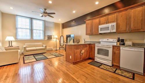 Cozy Couples Getaway Less Than 2 Mi to Lake Michigan! - Foto 4