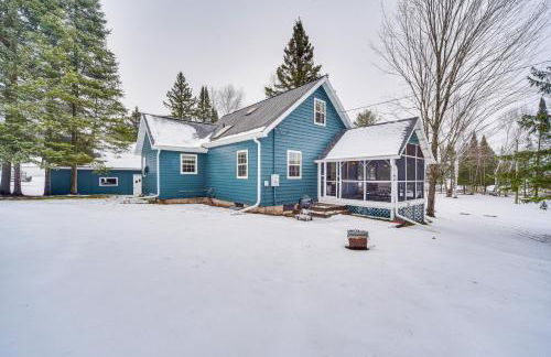 Charming Butternut Lake Getaway with Deck and Dock! - Foto 27