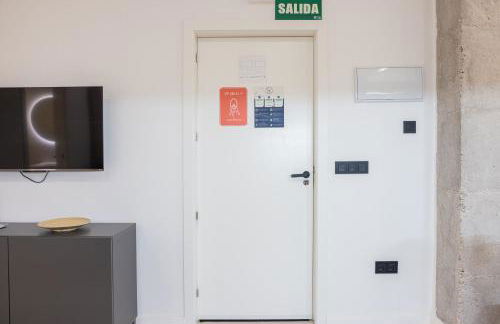 FLORIT FLATS - The Maritim Studios - Photo 7