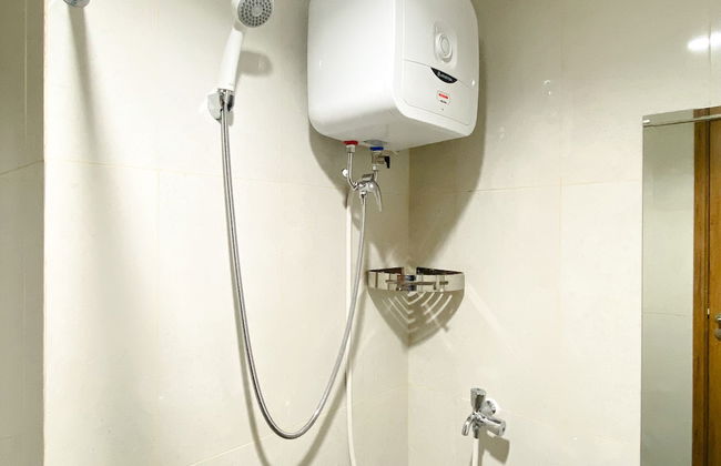 Cozy Stay Studio Apartment at LRT City Jatibening - Foto 13