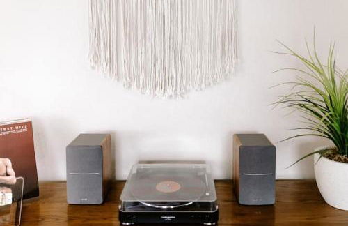 Oasis East Sac Charming Home with Saltwater Pool and Casita - Foto 24