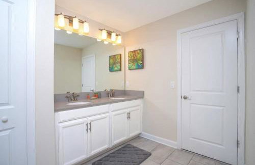 Stunning 9 Bd Single Family w/ Pool @ Champions Gate 1508 - Photo 54