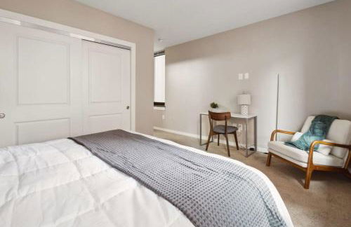 2BR Downtown Luxury Getaway - Foto 28