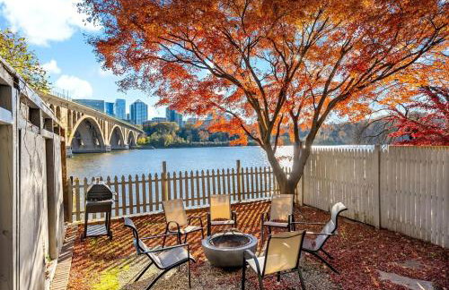 The Million Dollar Perch - Foto 1