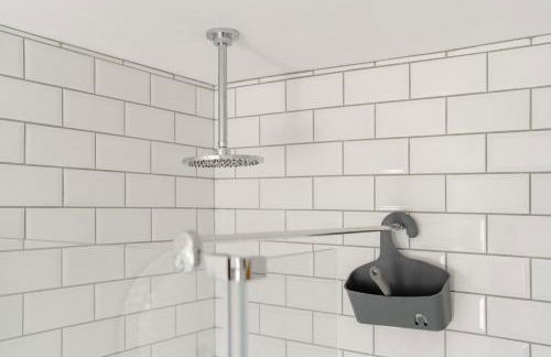 Large Modern Scenic 4 Bedroom Townhouse - Foto 17