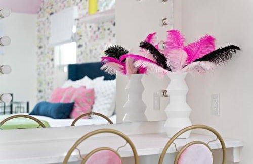 INSTA worthy Home! *Sleeps 8* - Walker's Point! - Foto 75