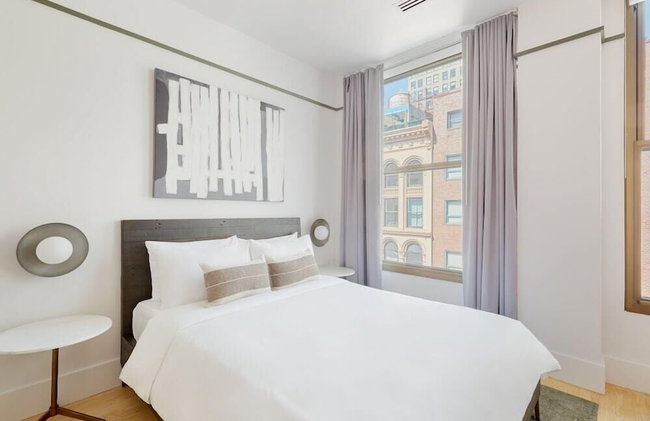 Studio 6 Suites Duane Street Hotel Tribeca - Photo 21