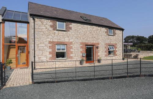 The Stables - Photo 2