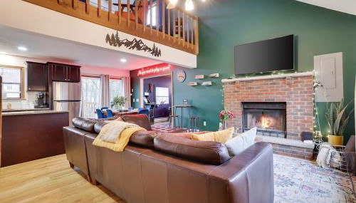 Hot tub - Game Loft & Arcade - 2 King Beds - Pet Friendly - Foto 2