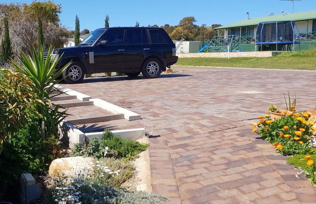 Trading Places - Photo 26