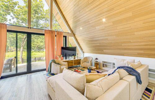 A-Frame Cabin with Deck Near Cedar Creek Lake - Foto 4