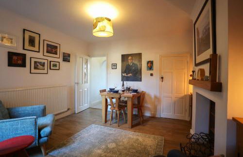 Vibrant 2 Bed, 2 Bath Home, Just Minutes to Town! - Foto 13