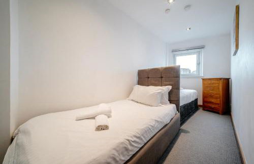 Weston's Penthouse sleep 11, 8 Beds Free Parking - Foto 28