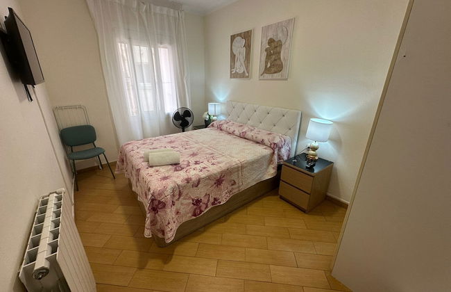 Rooms Valencia - Photo 8