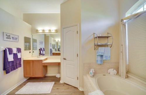 Ranch-Style Florida Retreat with Pool and Lanai - Foto 17