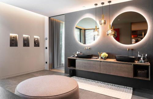 Luxury 5-Bed Beach Villa in Cala Vinyes - Foto 18