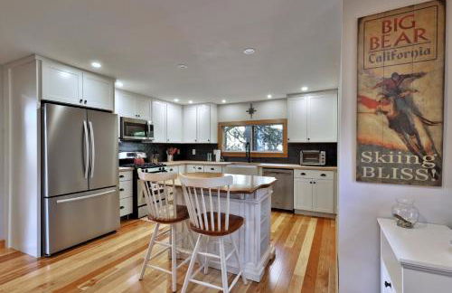 Lakeside Lodge at Fern Lake - 3BR, 1BA Waterfront with Dock - Foto 5