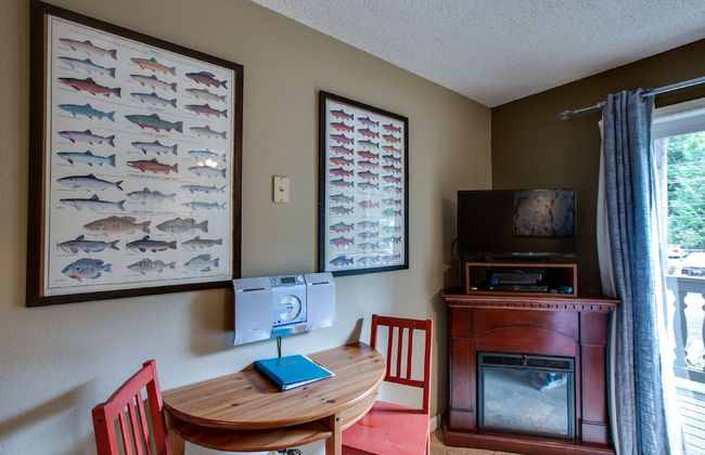 37SLL - Economical - Convenient - Kitchenette - Sleeps 2 - Foto 12