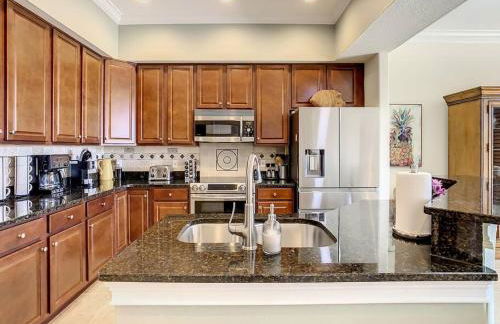 Clearwater Penthouse 5 min Beach walk Heated Pool - Foto 53