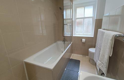 RnB - Rural n Beautiful - The Spacious Coach House - Photo 22