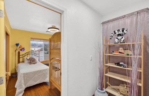 4BR Desert Oasis near Valley and Vegas - Foto 31