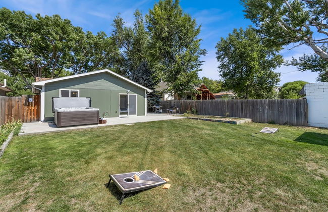 Downtown Windsor Home With Hot Tub & Pool Table - Foto 45