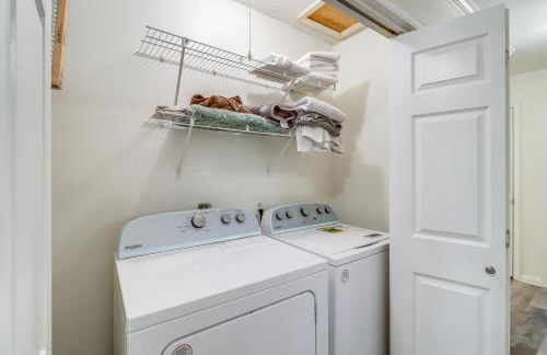 Fairfield Bay Home On Golf Course with Fenced Yard! - Foto 17