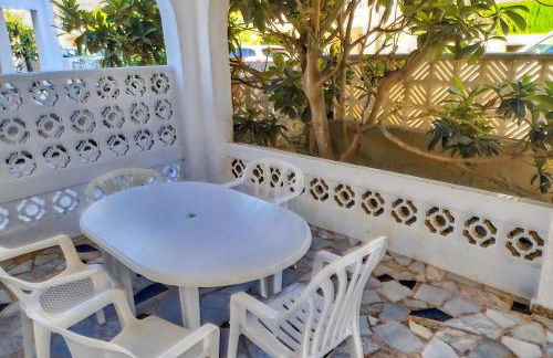 Apartment near sea beach and vibrant center - Photo 24