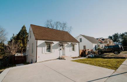 5BR & 4BA Lovely House with Beautiful Backyard in VA - Foto 2