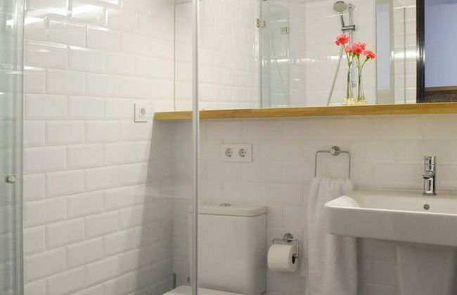 Unique Architects Apartment IN Trendy Central Poble SEC By Myrentalhost - Photo 34