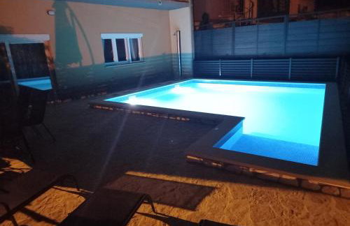 Apartment Gajo with swimming pool near Split - Photo 12