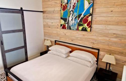 Lodges Combined Suite on the Mason Tx Square - Foto 8