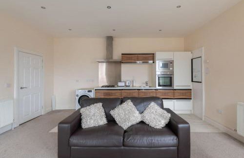 CASTLEBANK HOUSE FLATS, DINGWALL - Photo 18