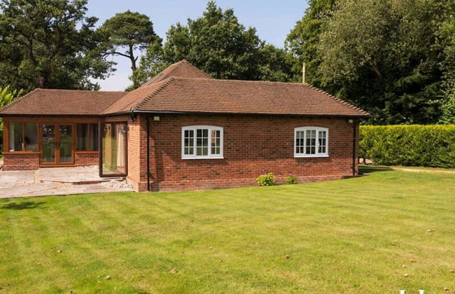 Luxurious 4 Bedroom Vineyard Villa Stanlake Park - Foto 10