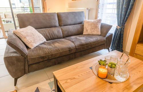 Les Balcons de la Suite - coeur de village, terrasse - Photo 13