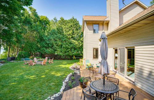 Sturgeon Bay Hideaway with Direct Water Access! - Photo 32