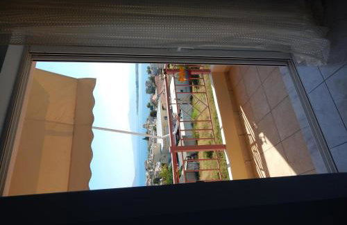 Angela s Apartment With Beautiful Balcony View - Photo 51