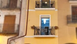 Plaça de l'Almudí, where else! - Foto 1