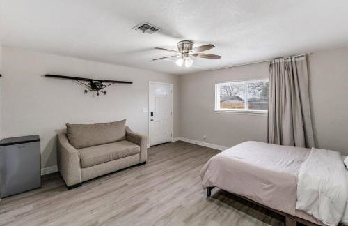 Modern Luxe Studio attached to home near Randolph AFB - Foto 5