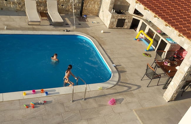 Villa Riva - Five Bedroom Villa With Pool and Sea View - Foto 26